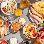 Ibis Hotel 3*