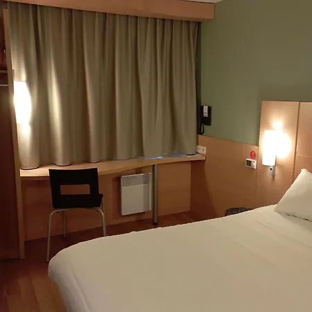 Ibis Fourmies