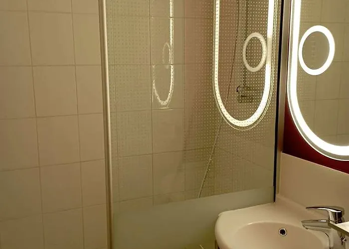 Отель Ibis 3*