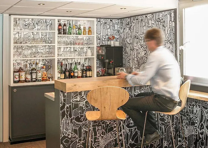 Отель Ibis 3*